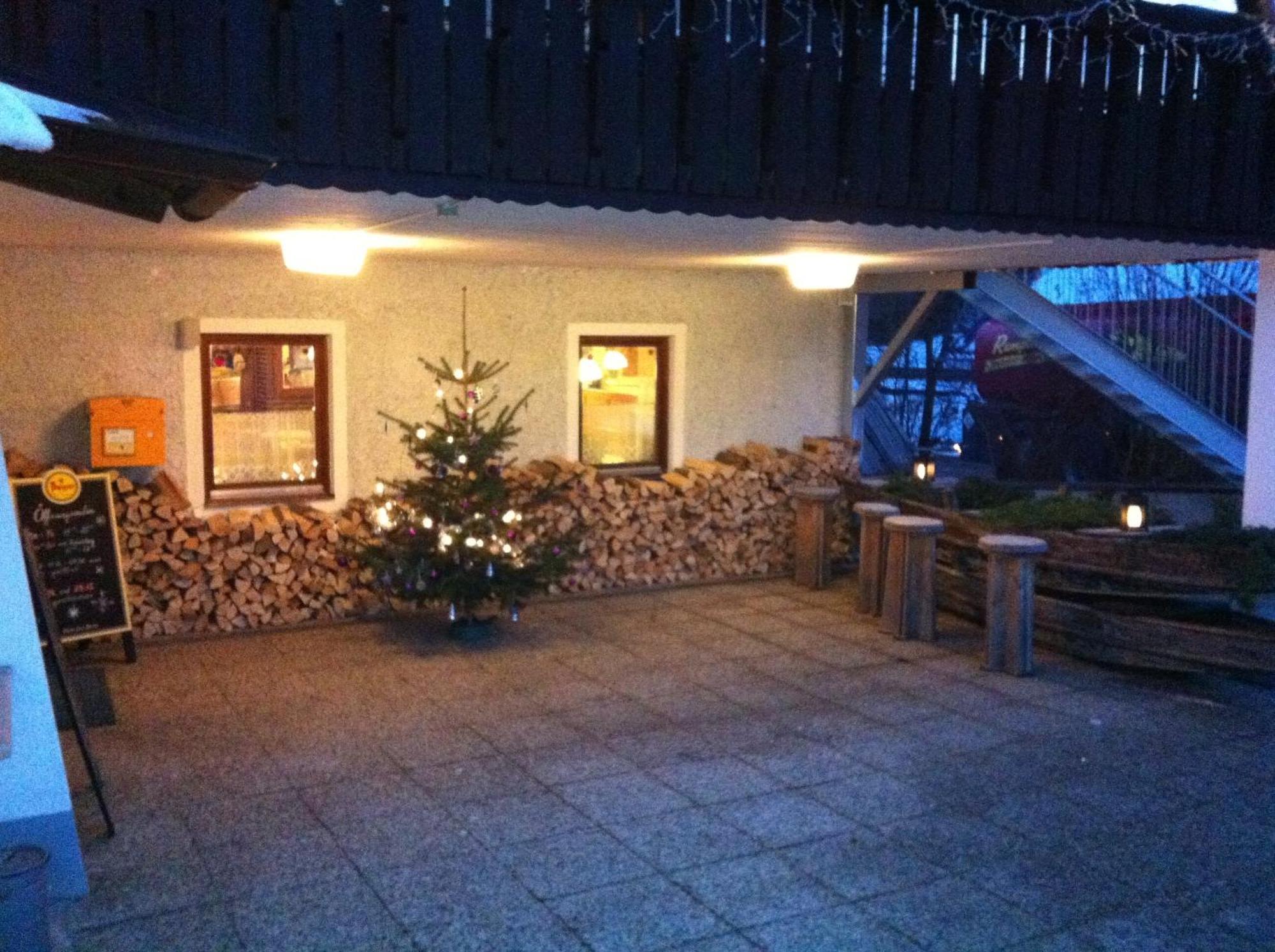 Jera Am Furtnerteich Hotel-Ristorante&Relax Mariahof エクステリア 写真